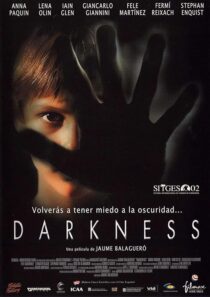 دانلود فیلم Darkness 2002387878-1889363314