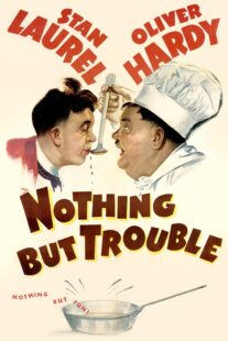 دانلود فیلم Nothing But Trouble 1944404817-869775852
