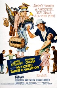 دانلود فیلم Mr. Hobbs Takes a Vacation 1962424193-1928773038